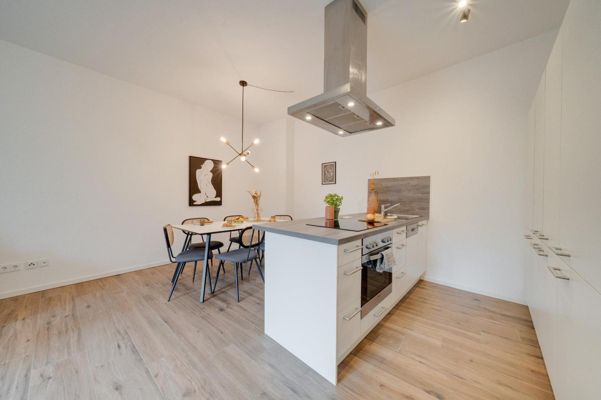 Neu-Luxus Apartment-Zentral In Altstadt-65-80Qm Augsburg Eksteriør bilde